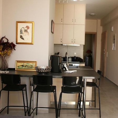 Lovely Sea Front Apartment Itea Dış mekan fotoğraf