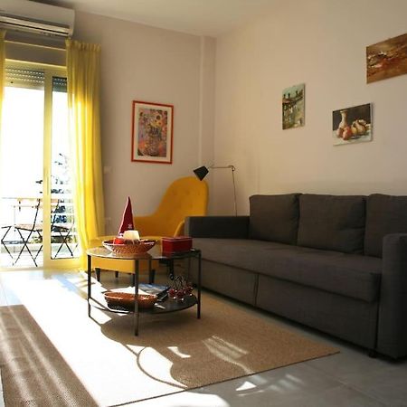 Lovely Sea Front Apartment Itea Dış mekan fotoğraf