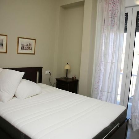 Lovely Sea Front Apartment Itea Dış mekan fotoğraf