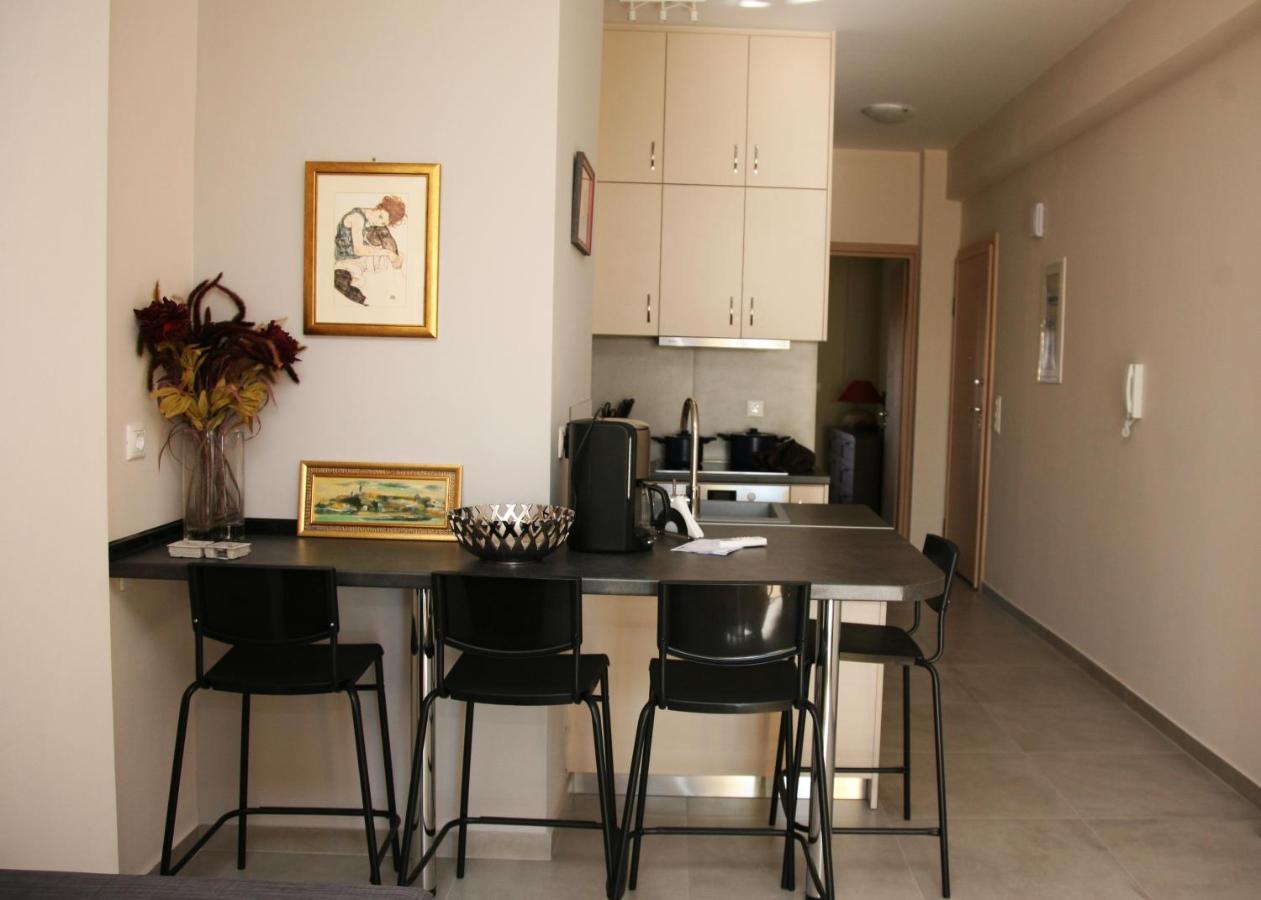 Lovely Sea Front Apartment Itea Dış mekan fotoğraf